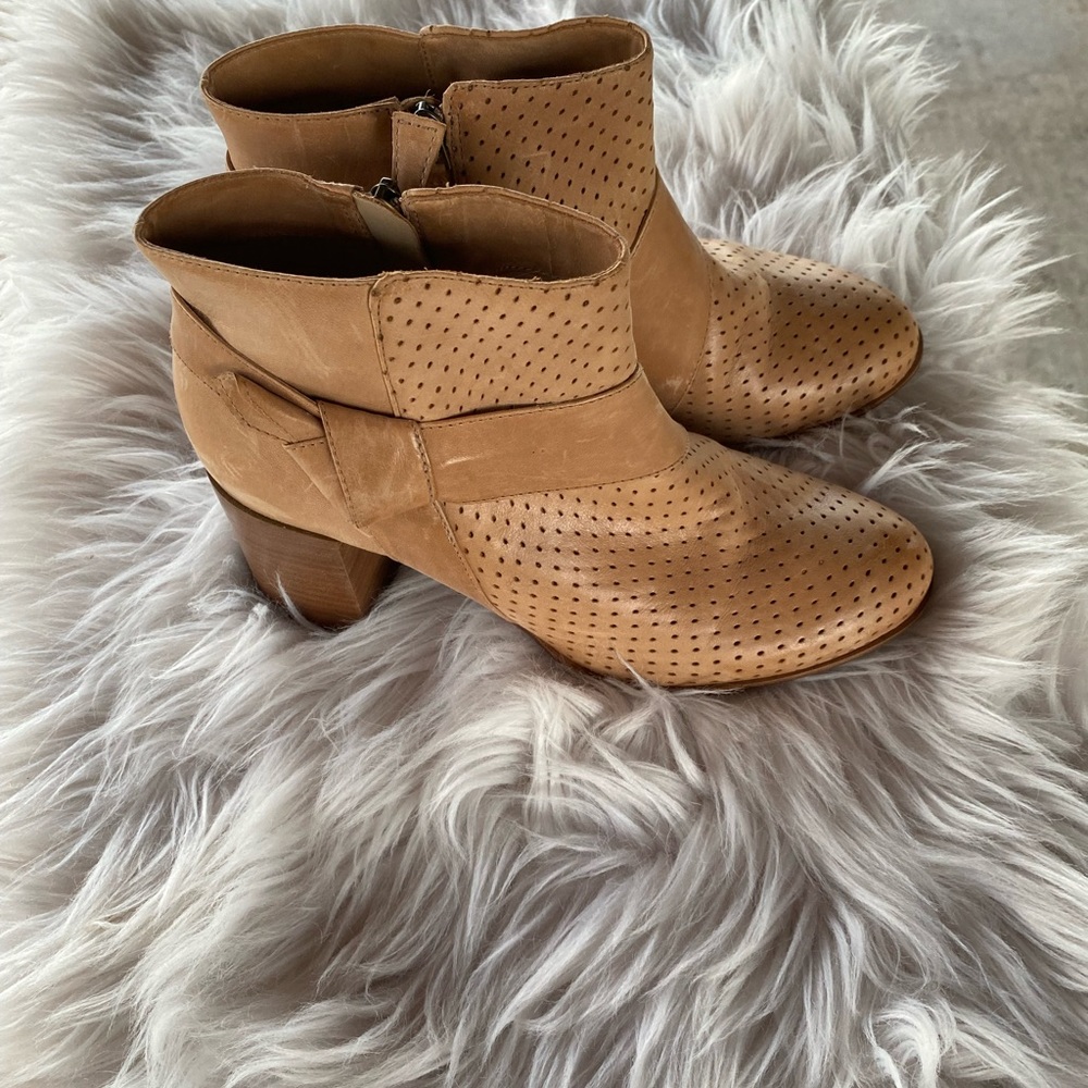 Tan/Neutral leather booties